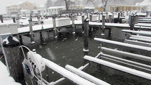 Scott Aerator Slinger De-icer - Lakes, Protects Docks, Boats & Marinas
